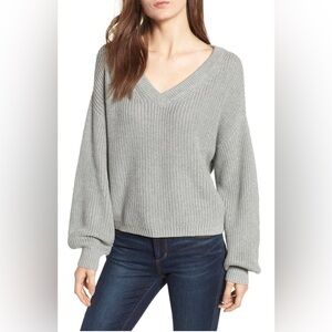 BP Gray V-Neck Women's Sweater Size M